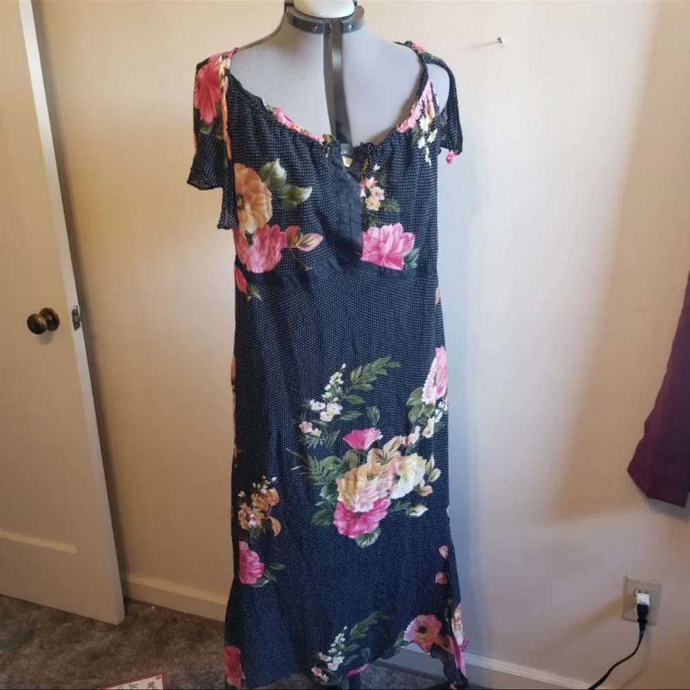Roamans Black Polka Dot Floral Pinup Dress 26